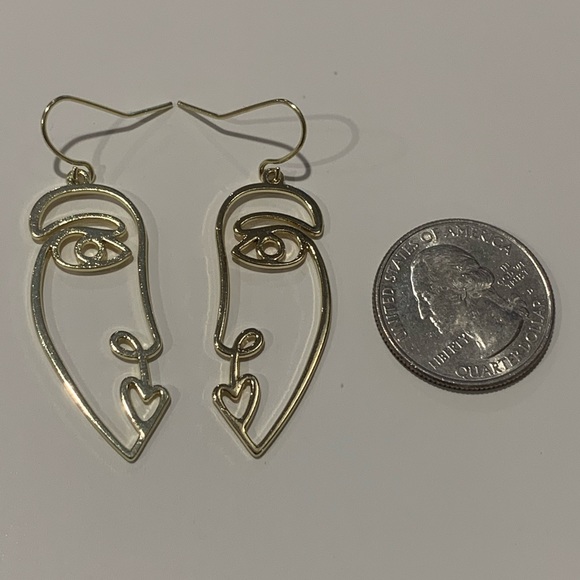 ✨3 for$33✨NWT Abstract Minimal Face Dangle Earrings - Picture 5 of 8